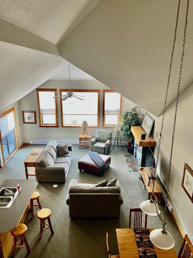 Wanna Get Away This Summer And Fall At The Crossing Canmore Extérieur photo