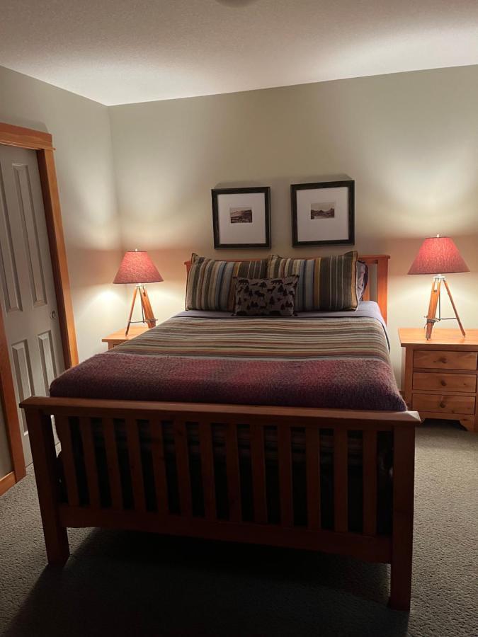 Wanna Get Away This Summer And Fall At The Crossing Canmore Extérieur photo